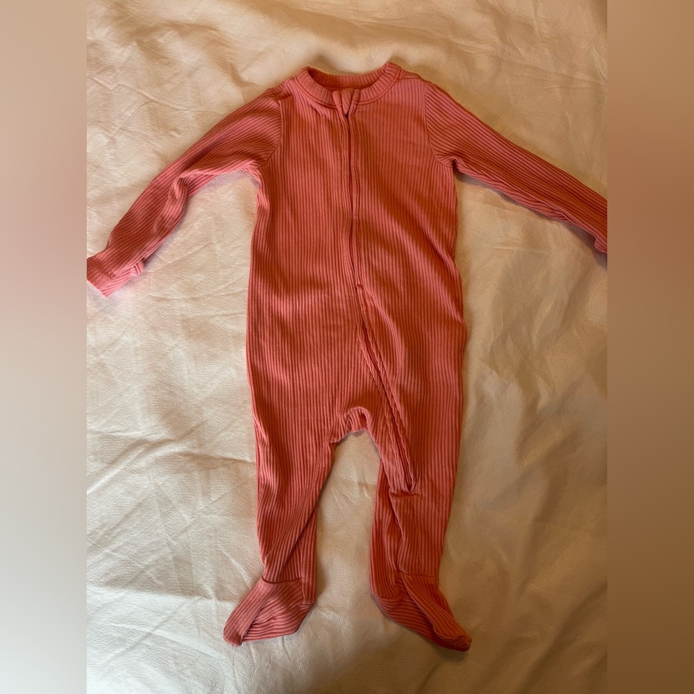 Old Navy Coral Ribbed Kids Footie